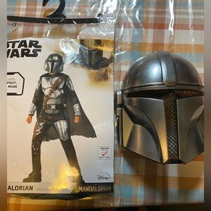 Star Wars Mandalorian Costume with Silver Helmet M (size 8-10)